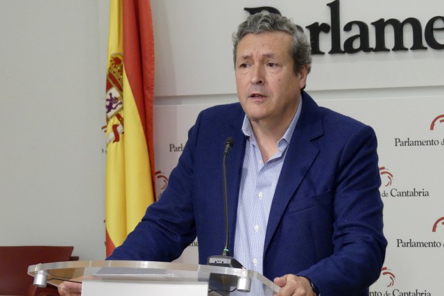 El PP reprocha al ministro Torres que s�lo venga a Cantabria a "dividir y enfrentar"
